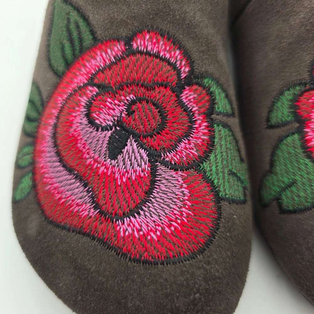 Escocofy Fawn 38/7.5 Suede Shoes Embroidered Rose Comfort Round Heel Loafer Boho